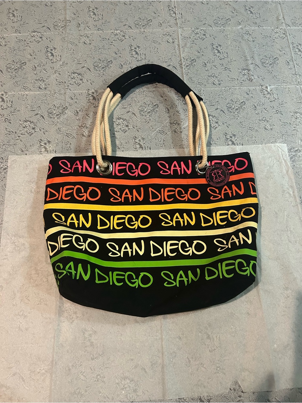 NWOT San Diego ROBIN RUTH CANVAS BAG